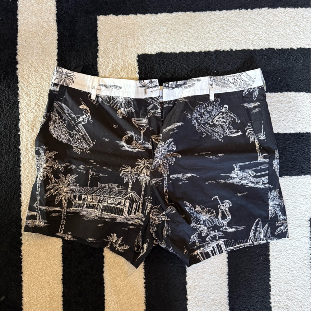 No. 21 Men’s Shorts - Size 34
